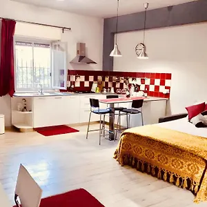 https://fra-mare-e-collina-nella-quiete-del-borgo.sicilyhotelsitaly.net